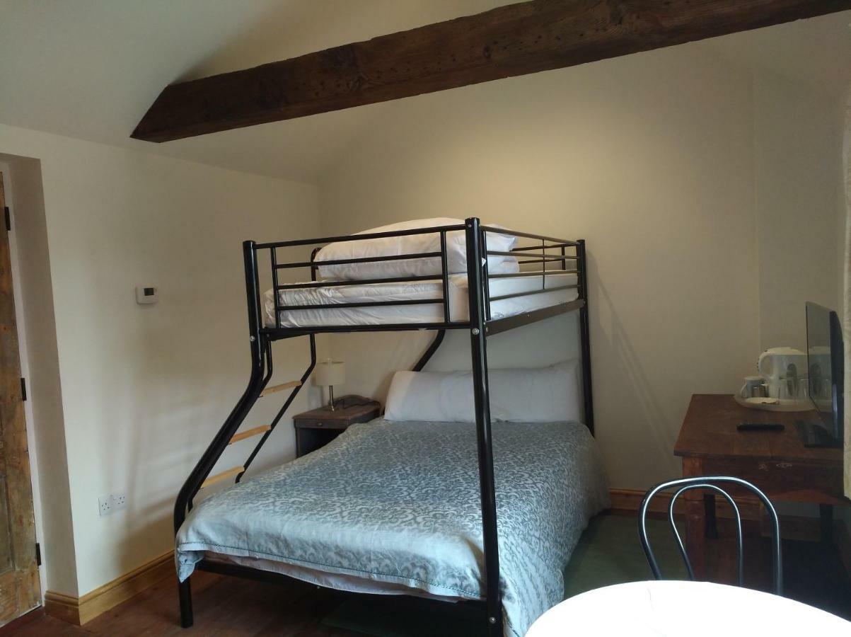 C Farmhouse Accommodation Alne Exterior photo